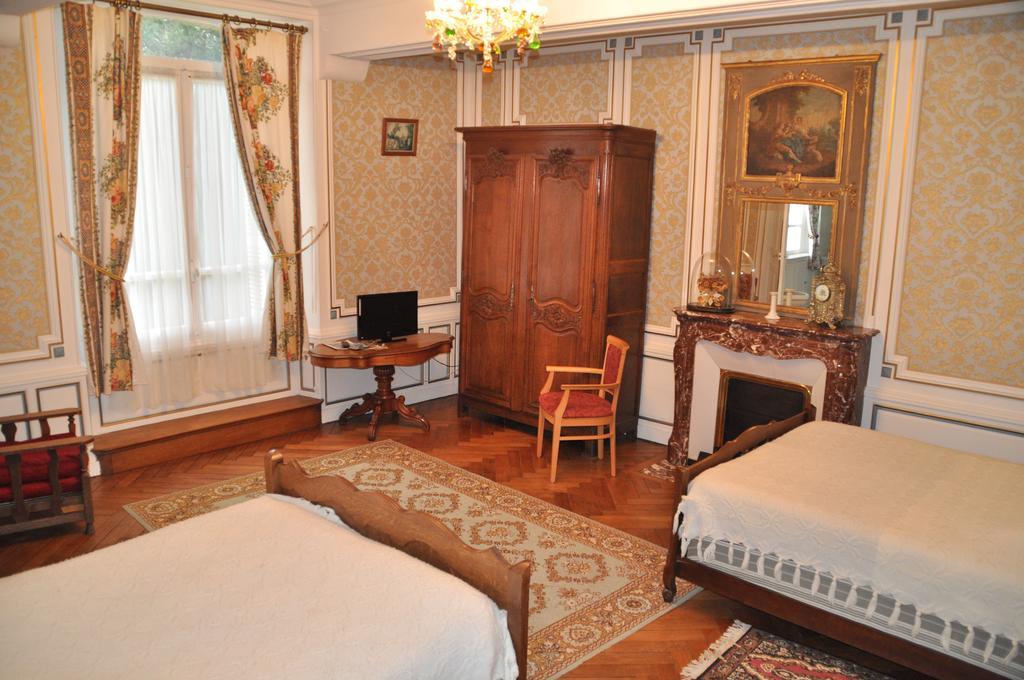 Chambres D'Hotes Le Manoir D'Esneval Criquetot-l'Esneval Ruang foto